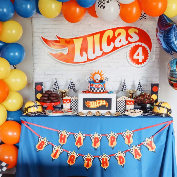 Hot wheels party decoration