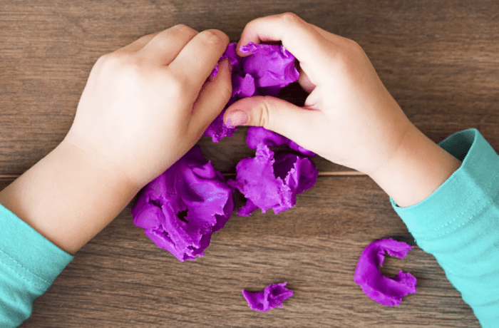 Make purple food coloring